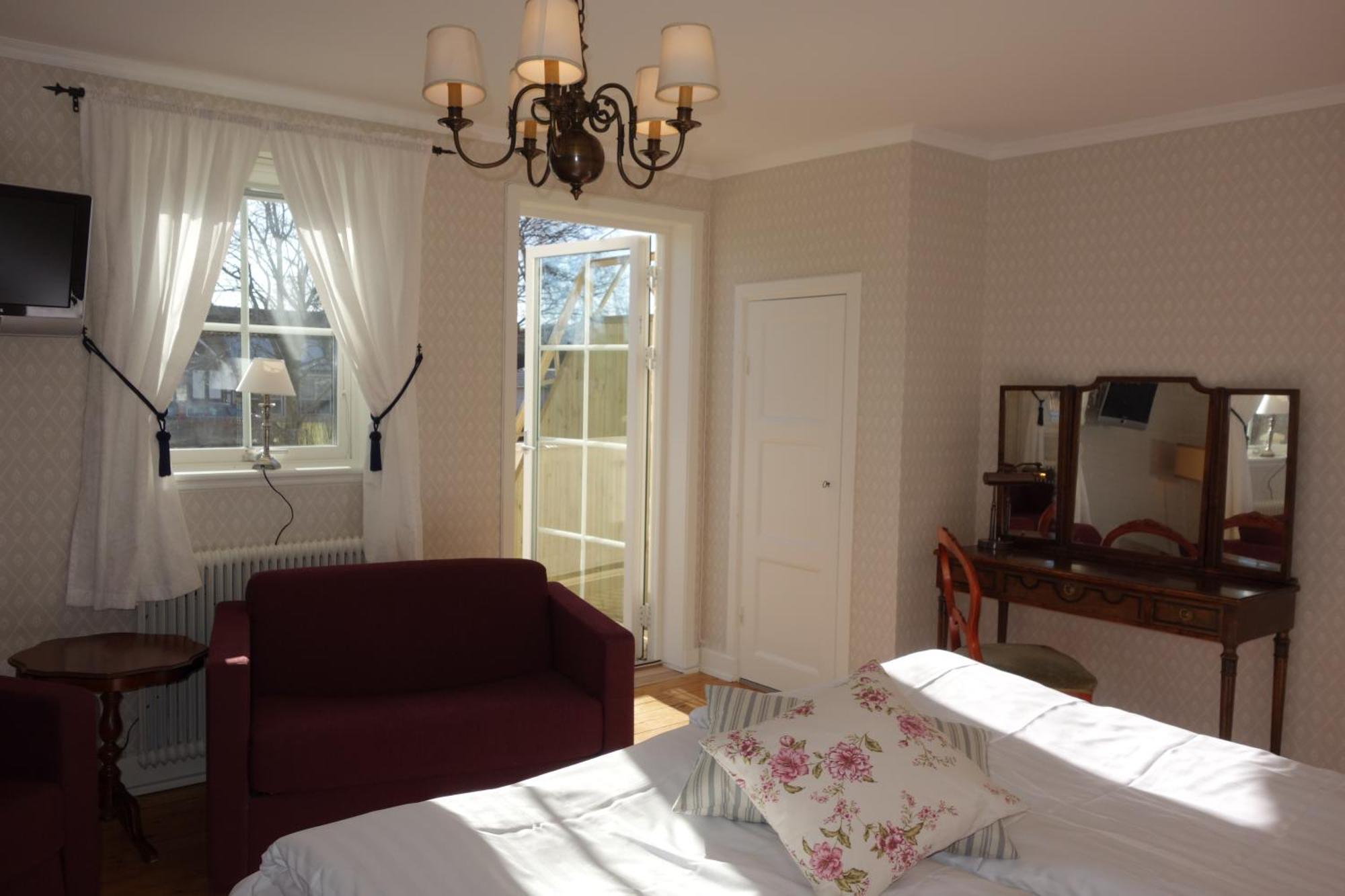 Kastanjelund Hotel Yngsjo Room photo