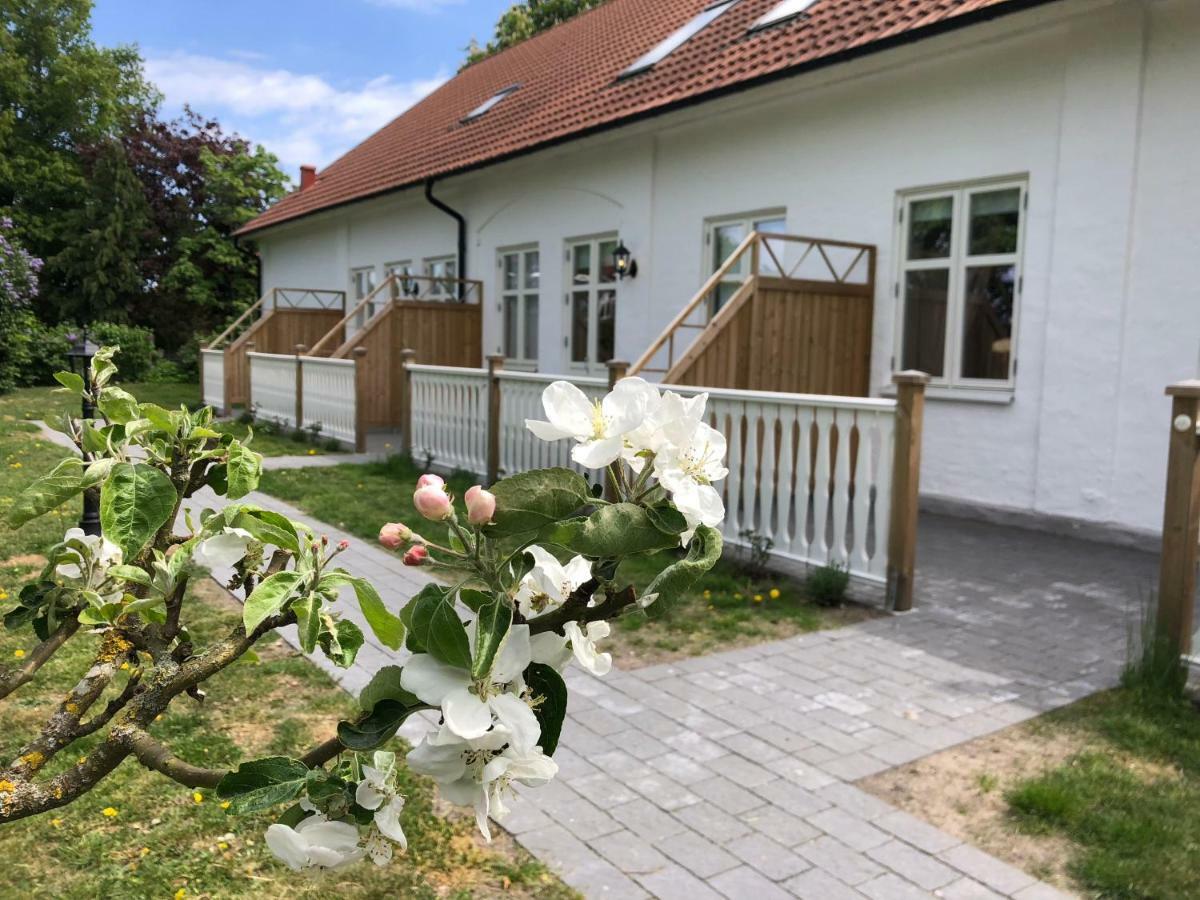 Kastanjelund Hotel Yngsjo Exterior photo